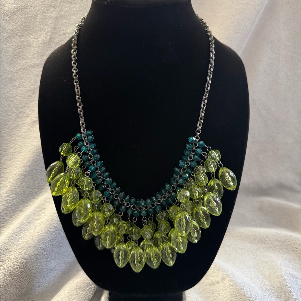 Striking Vintage Lucite Statement Necklace With Teal And Green Faceted Beads
